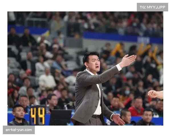 王博残阵调度展现教练功力 加时赛战术布置直接决定比赛胜负